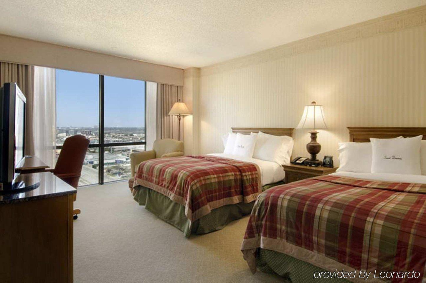 Doubletree By Hilton Hotel Dallas Campbell Centre Zimmer foto